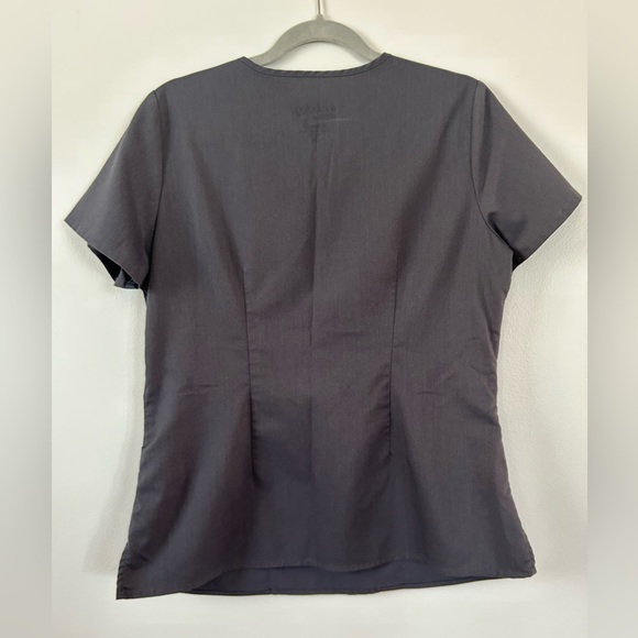 Scrubology Scrub Top - Picture 2 of 3
